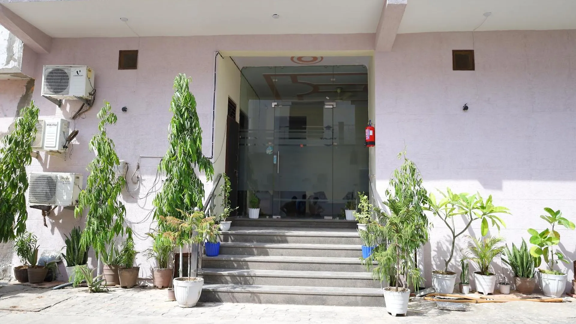 Sia Taj Hotel Nearest Taj Mahal Agra 3*, Agra (Uttar Pradesh)