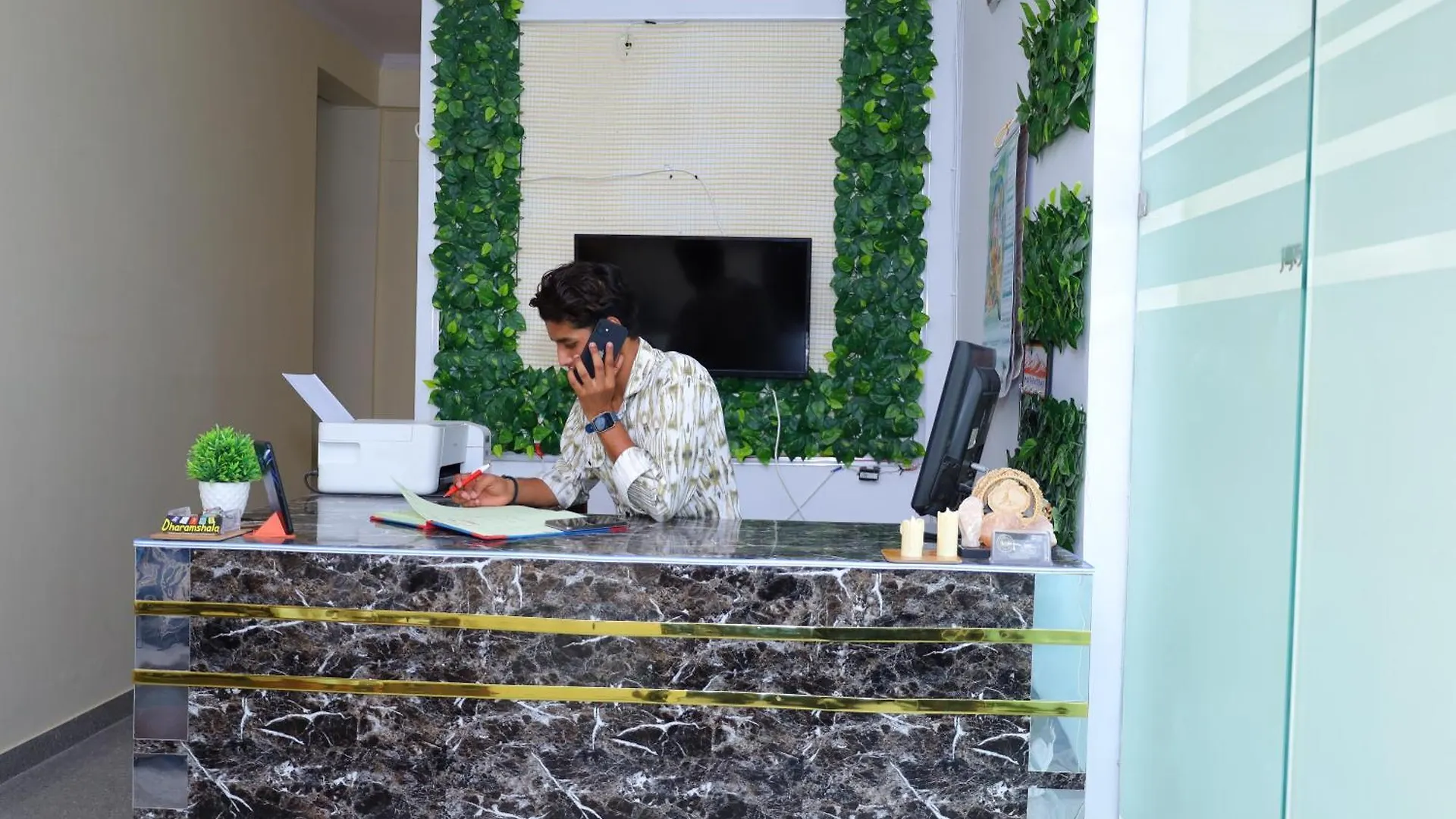 Sia Taj Hotel Nearest Taj Mahal Agra Agra  3*, Agra (Uttar Pradesh) India